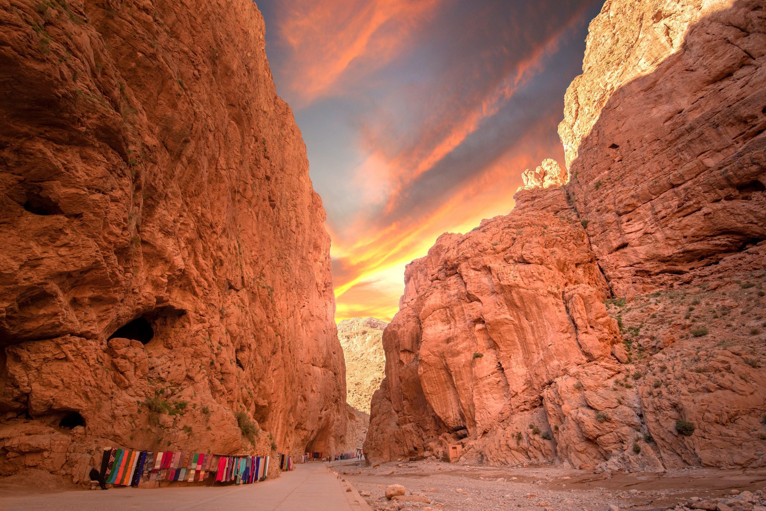 DAY 2: Dades → Todra Gorges → Erfoud → Merzouga